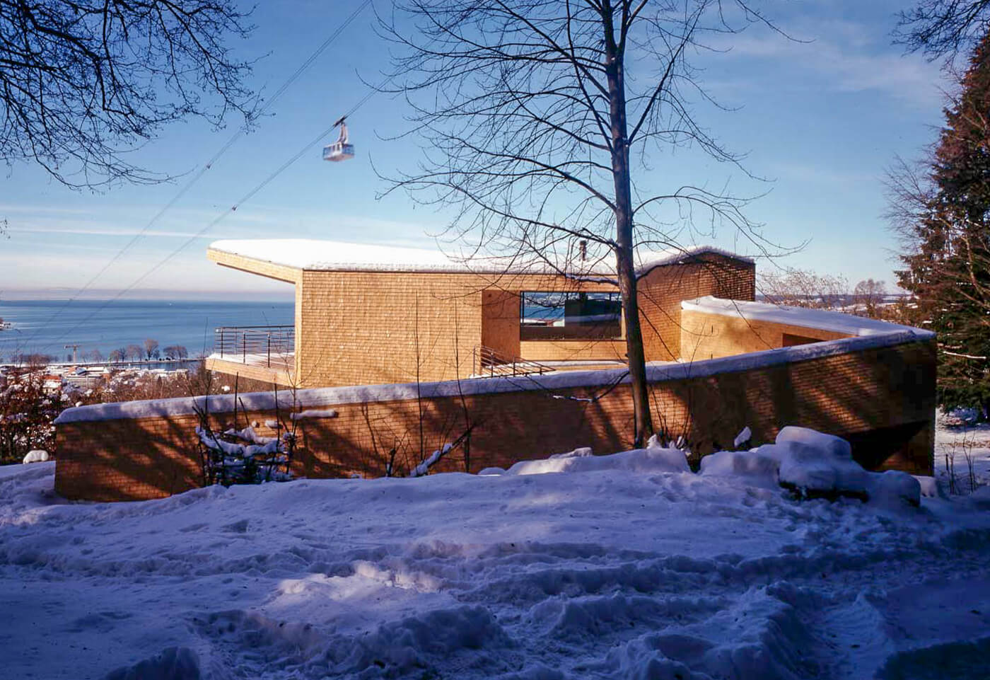 Hausfassade Holzschindeln aus Fichte gespalten